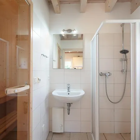 Vakantiehuis Strandpark H054 *